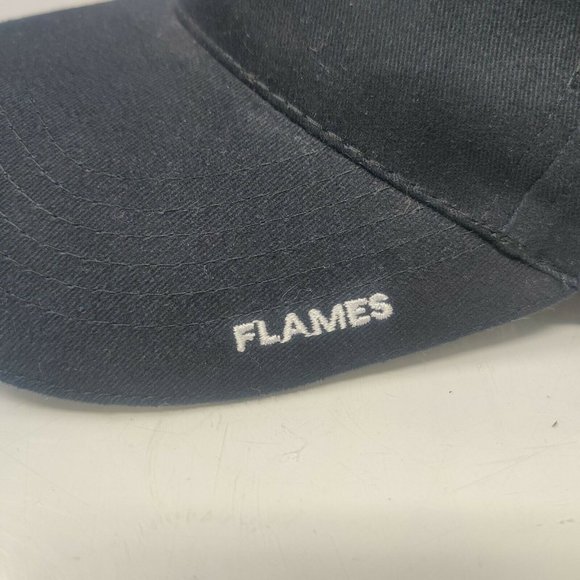 NHL Calgary Flames Black Hat Cap Baseball Men's Strapback - Picture 6 of 9